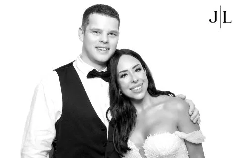 montreal-photo-booth-glam-480x320.jpg
